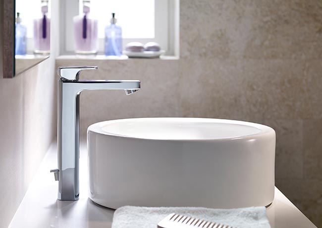 L90, SOPHISTICATION AND MODERNITY