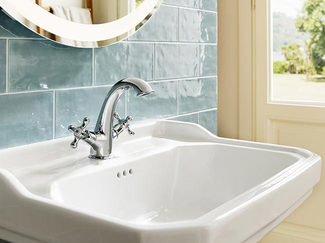 CARMEN, VINTAGE ESSENCE